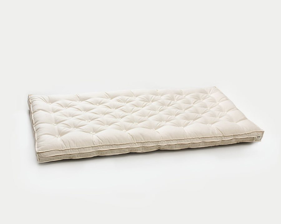 Cottoned crib mattress - stuffing detail