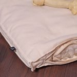 Cottoned pillow pet bed - stuffing detail