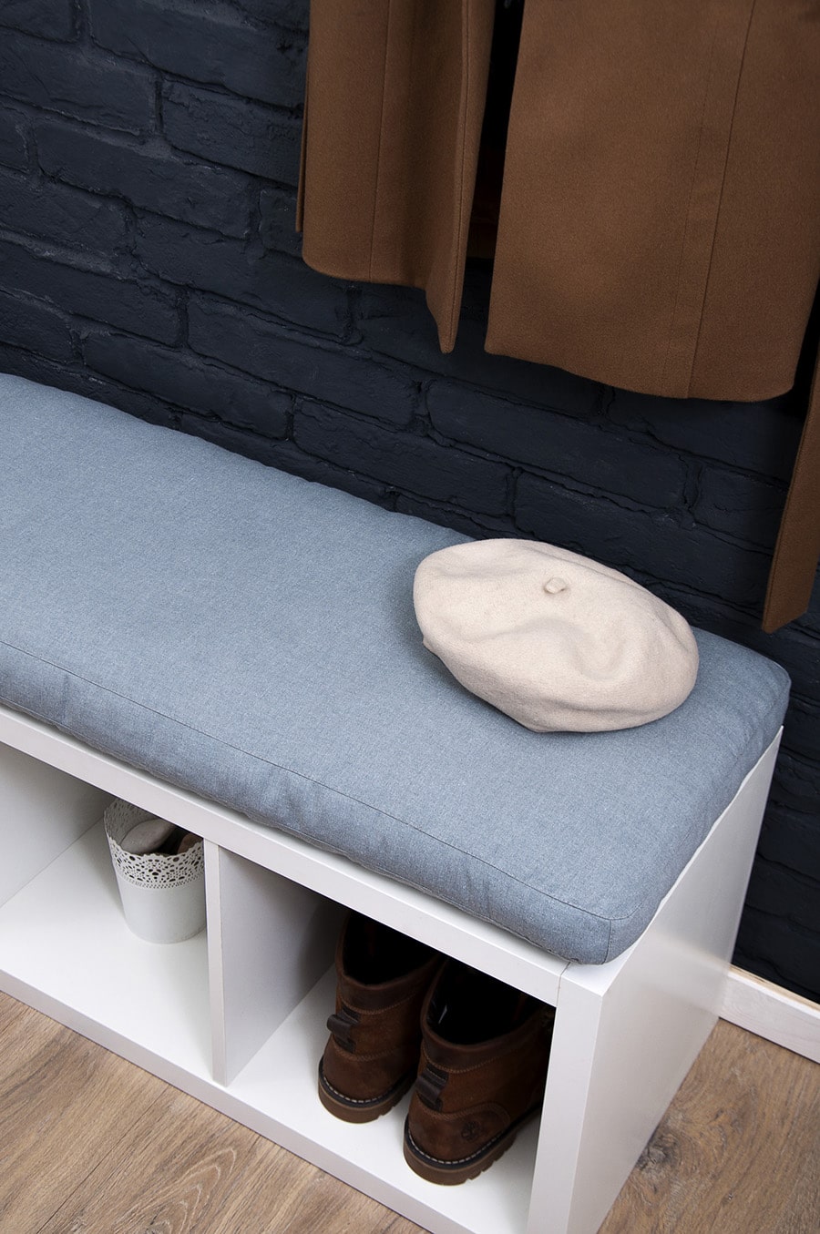 Cottoned non-tufted bench cushion